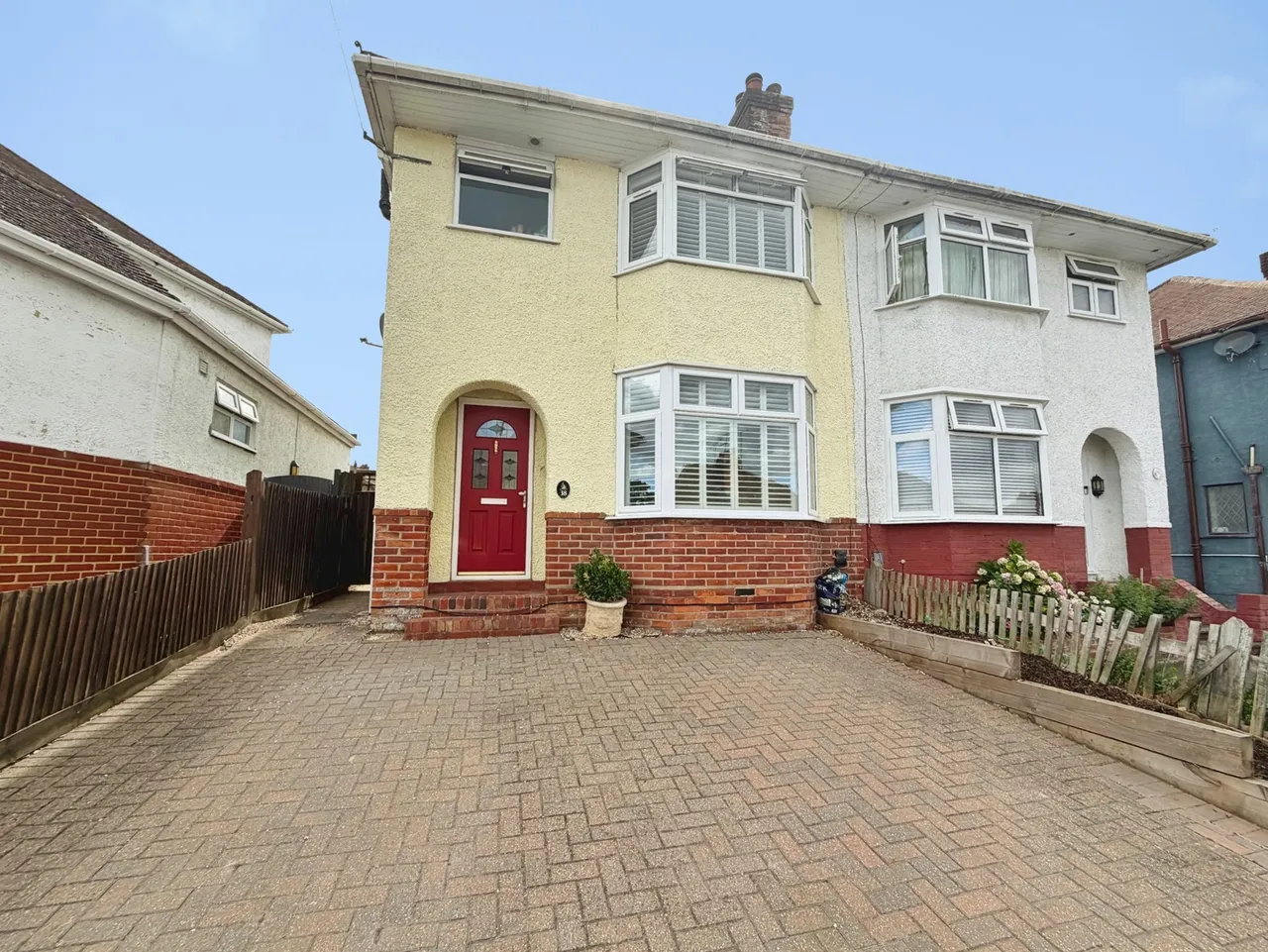 3 bed house for sale — Elston Road, Aldershot, Hampshire, GU12 4HZ