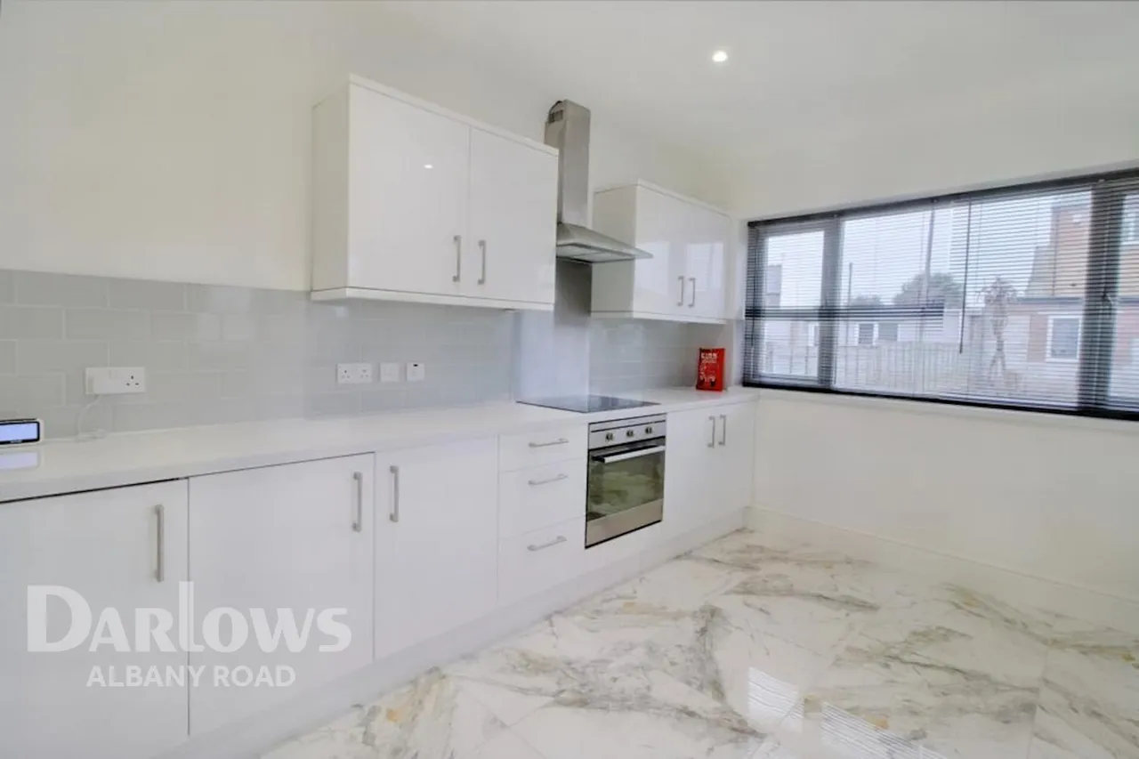 Caerphilly Road, CF14, photo 7