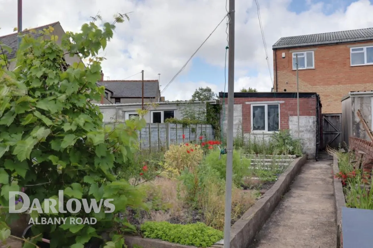 Caerphilly Road, CF14, photo 10