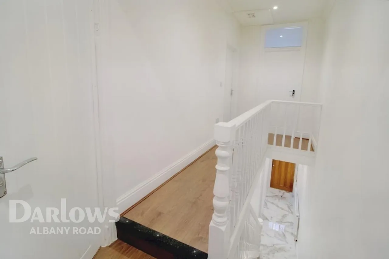 Caerphilly Road, CF14, photo 15