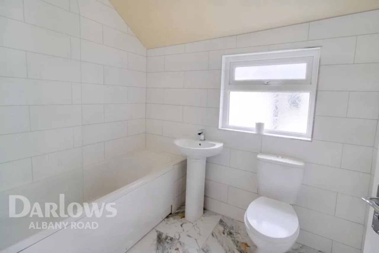 Caerphilly Road, CF14, photo 18