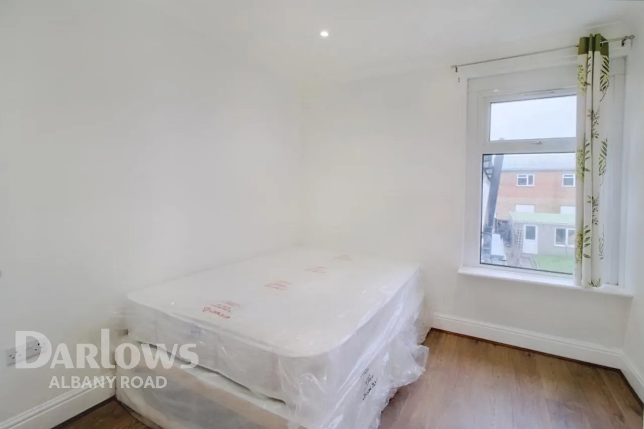 Caerphilly Road, CF14, photo 21