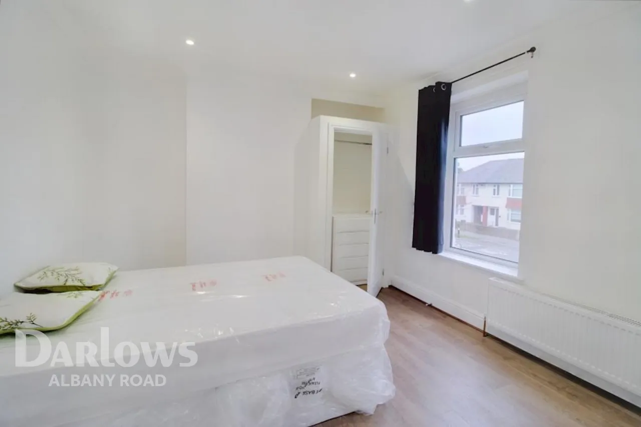 Caerphilly Road, CF14, photo 24