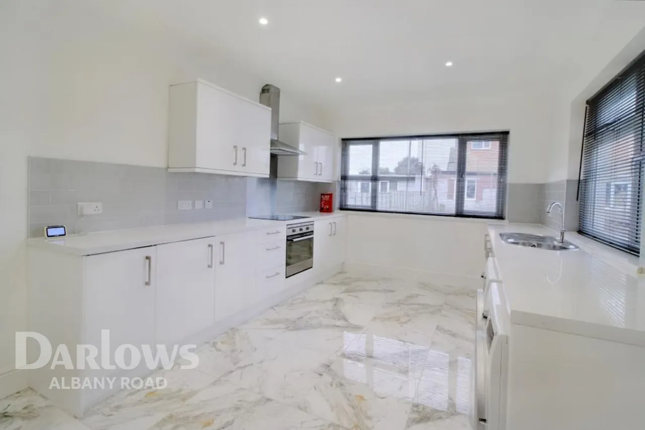 Caerphilly Road, CF14, photo 5