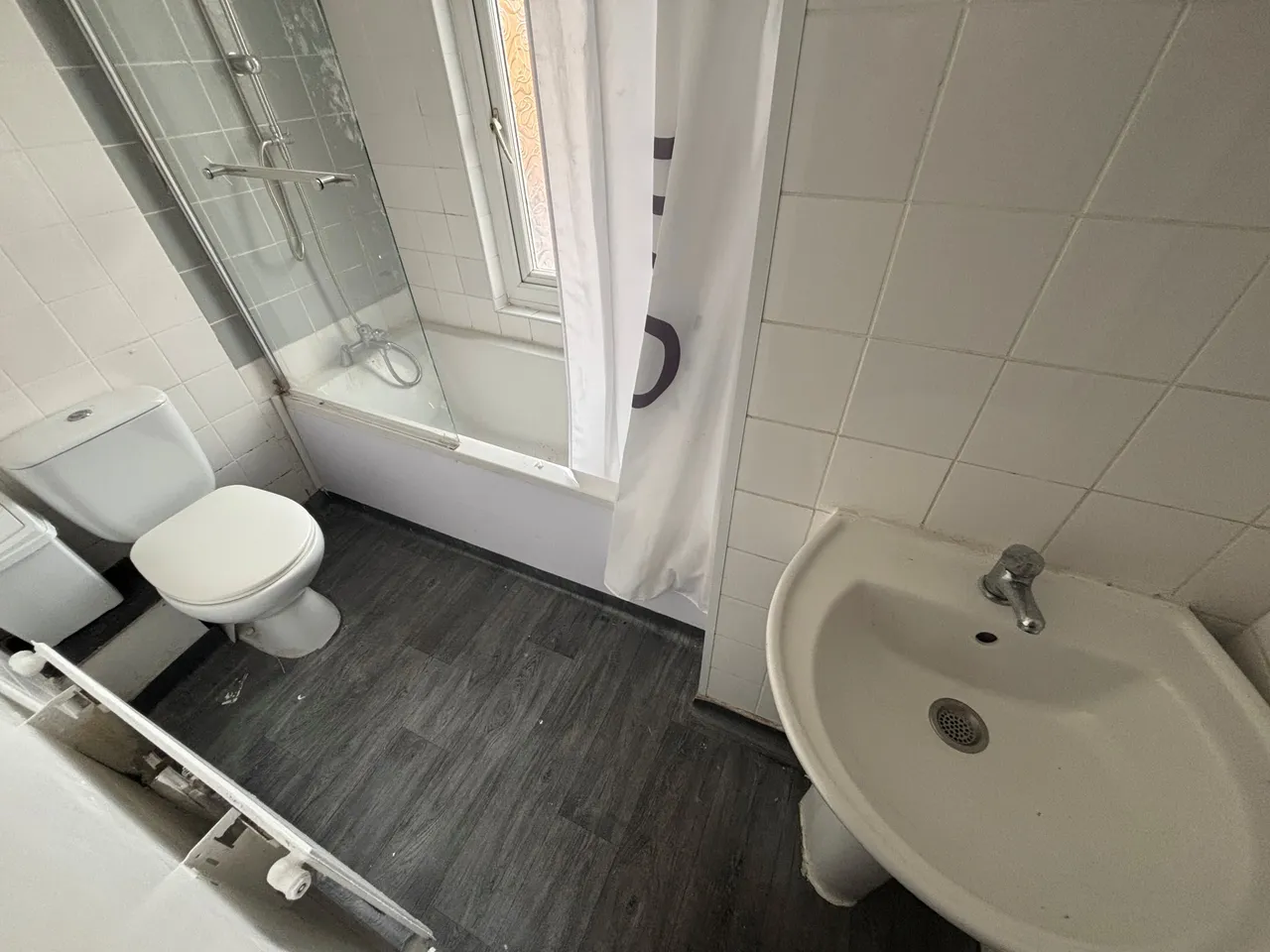 Buckhurst Road, M19, photo 6