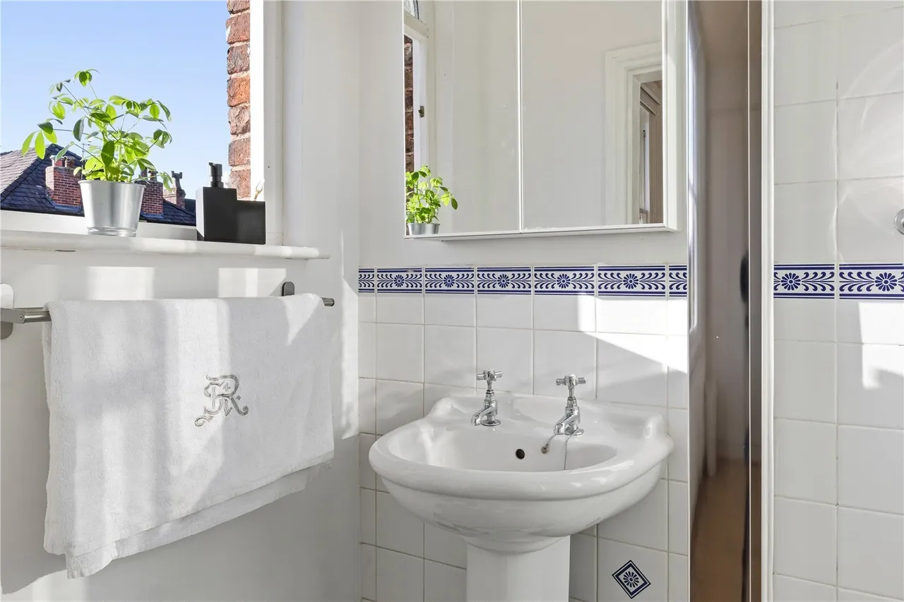 Brogden Terrace, Sale, Greater Manchester, M33, photo 16