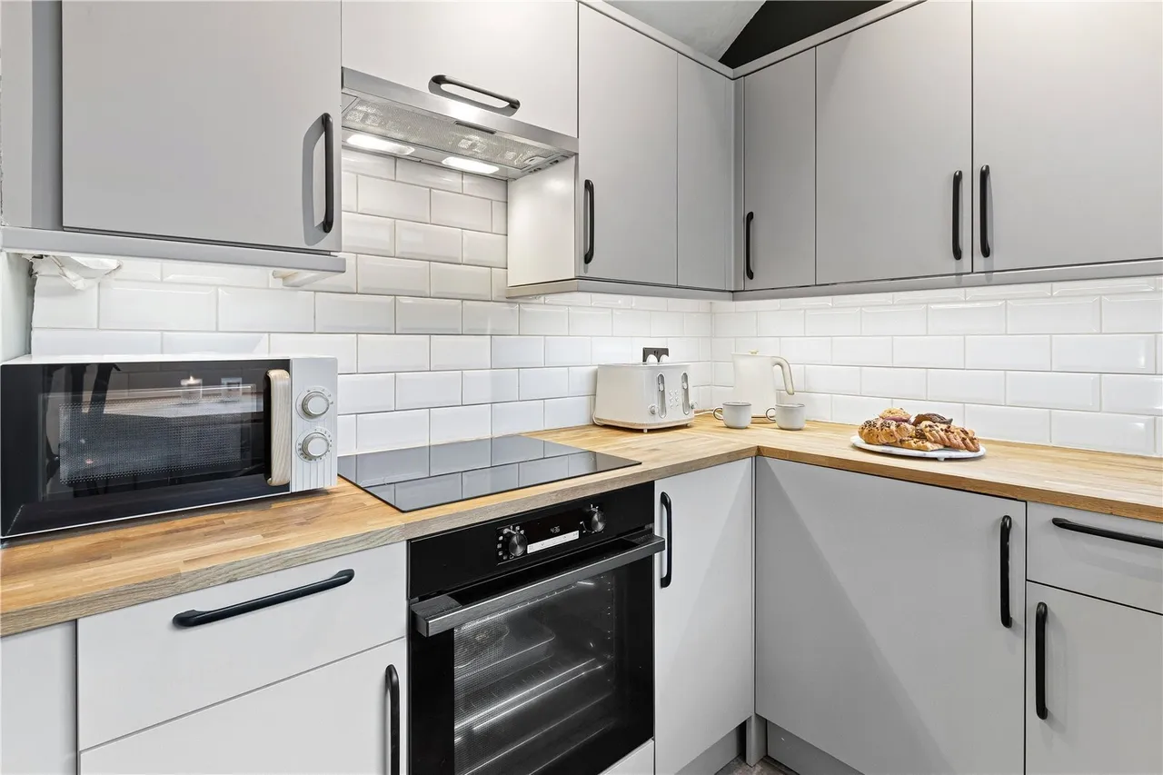 Brogden Terrace, Sale, Greater Manchester, M33, photo 6
