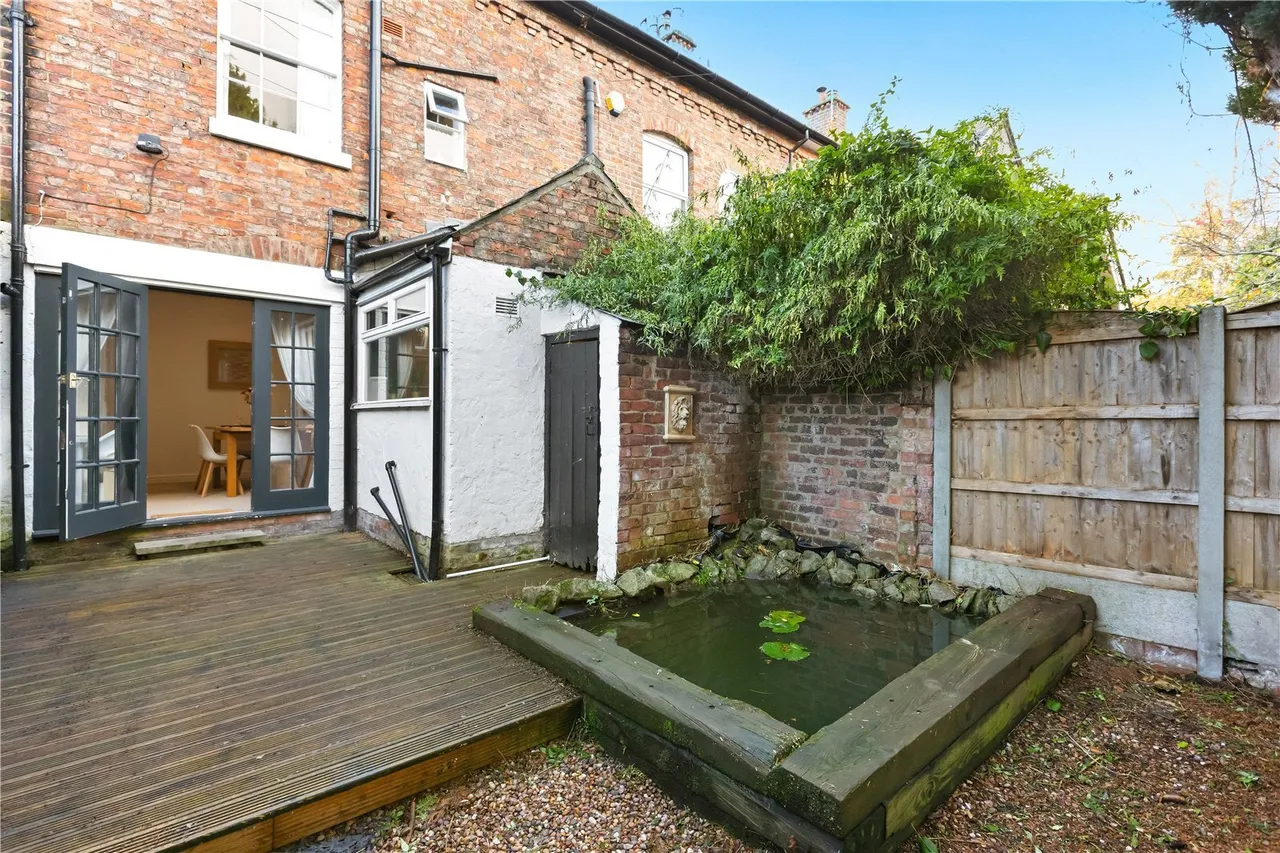 Brogden Terrace, Sale, Greater Manchester, M33, photo 17