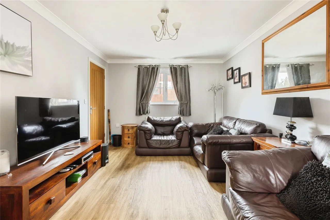 Burdock Close, Wymondham, Norfolk, NR18, photo 9