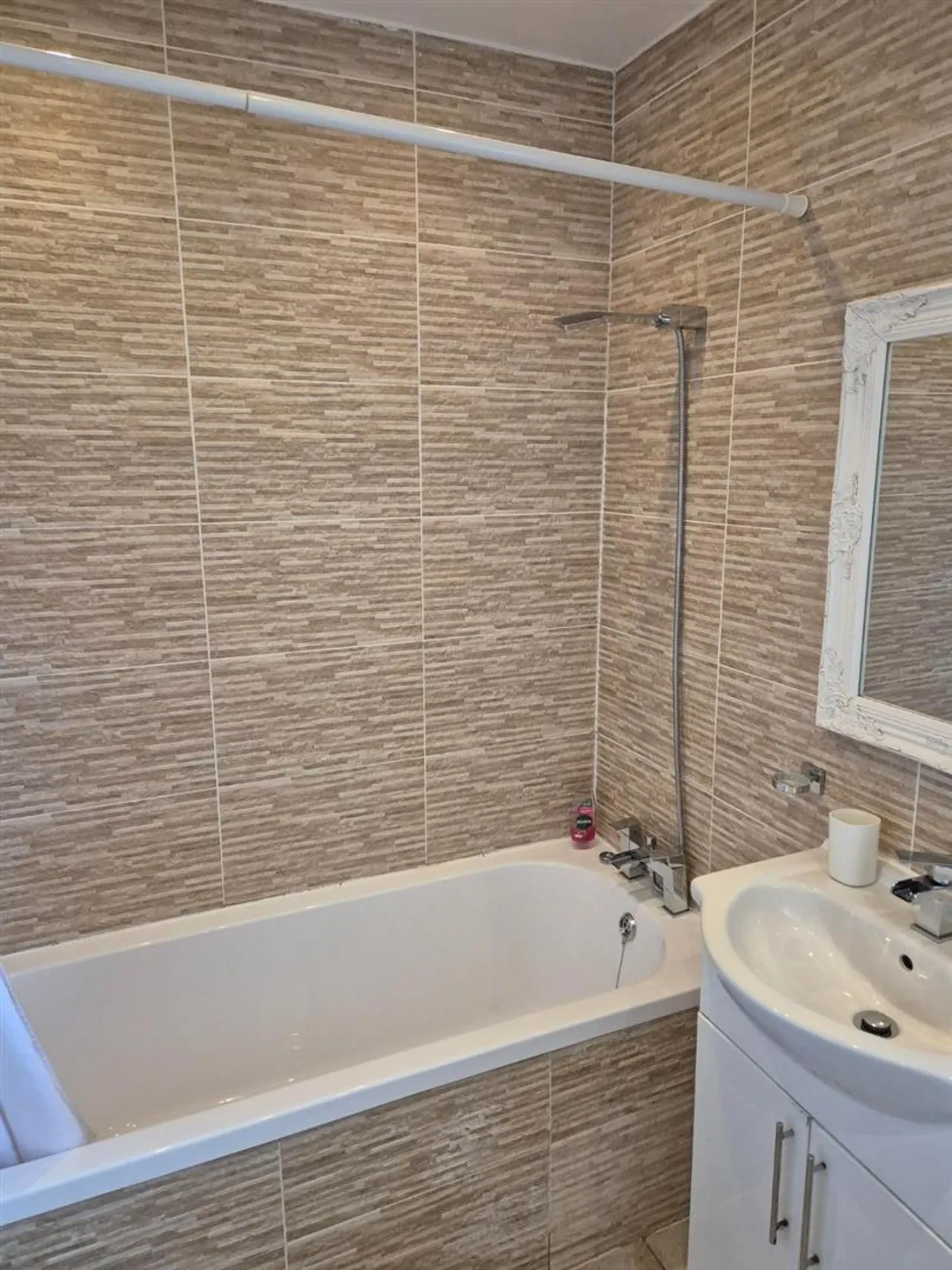 Dacre Close, Manchester, M24, photo 14