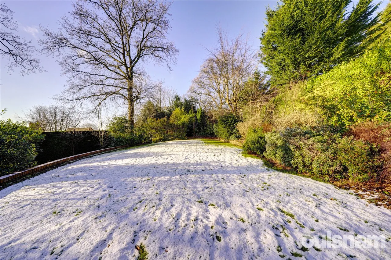 Twatling Road, Barnt Green, Birmingham, Worcestershire, B45 8HS, photo 28