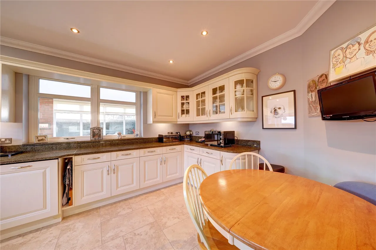 Twatling Road, Barnt Green, Birmingham, Worcestershire, B45 8HS, photo 7