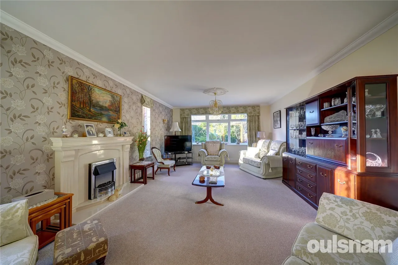 Twatling Road, Barnt Green, Birmingham, Worcestershire, B45 8HS, photo 4