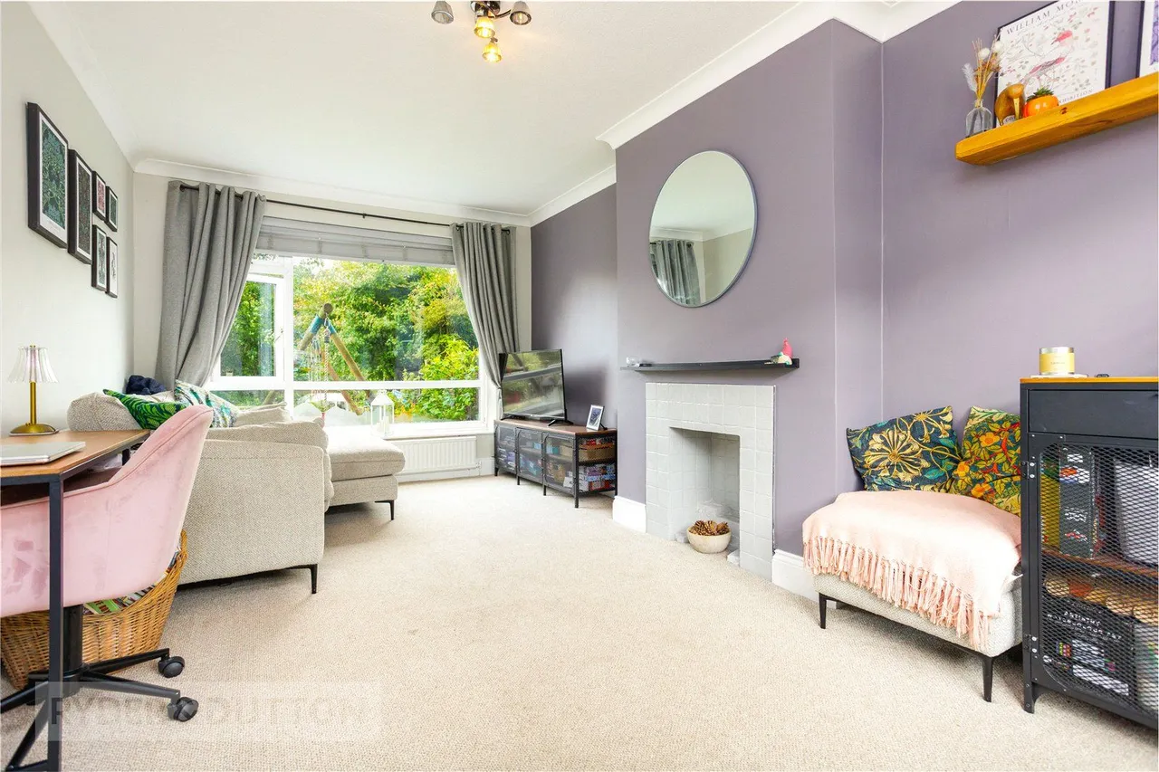 Ashlea Grove, Grotton, OL4, photo 7