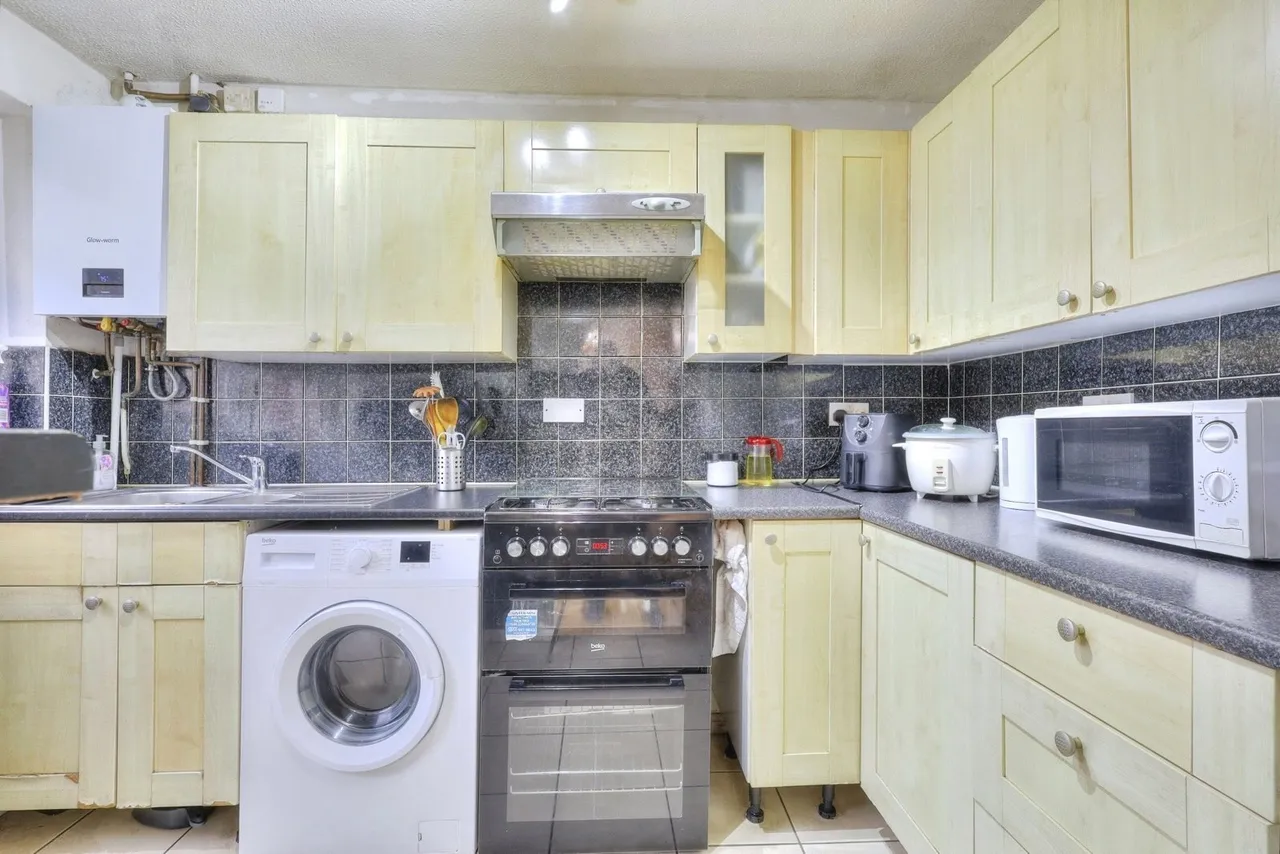 Chepstow Close, Northampton, NN5, photo 8