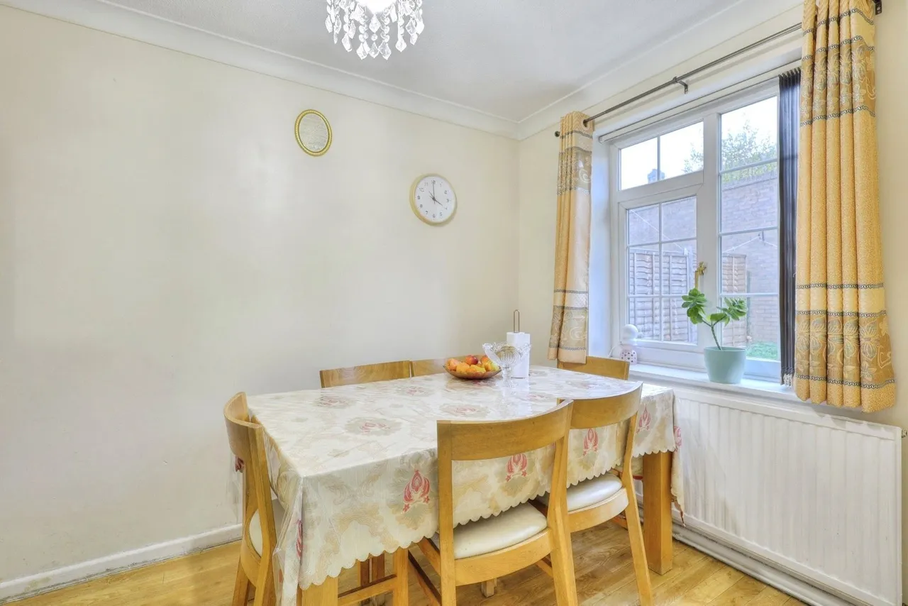 Chepstow Close, Northampton, NN5, photo 11