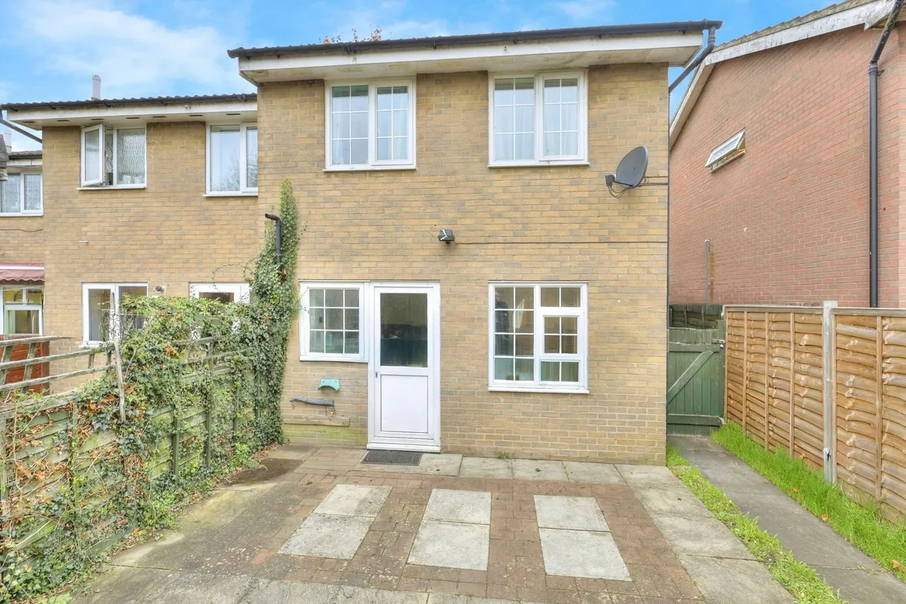 Chepstow Close, Northampton, NN5, photo 17