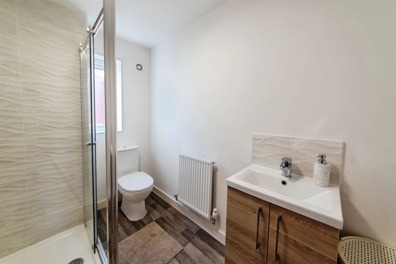 Nassington Way, Sleaford, photo 10