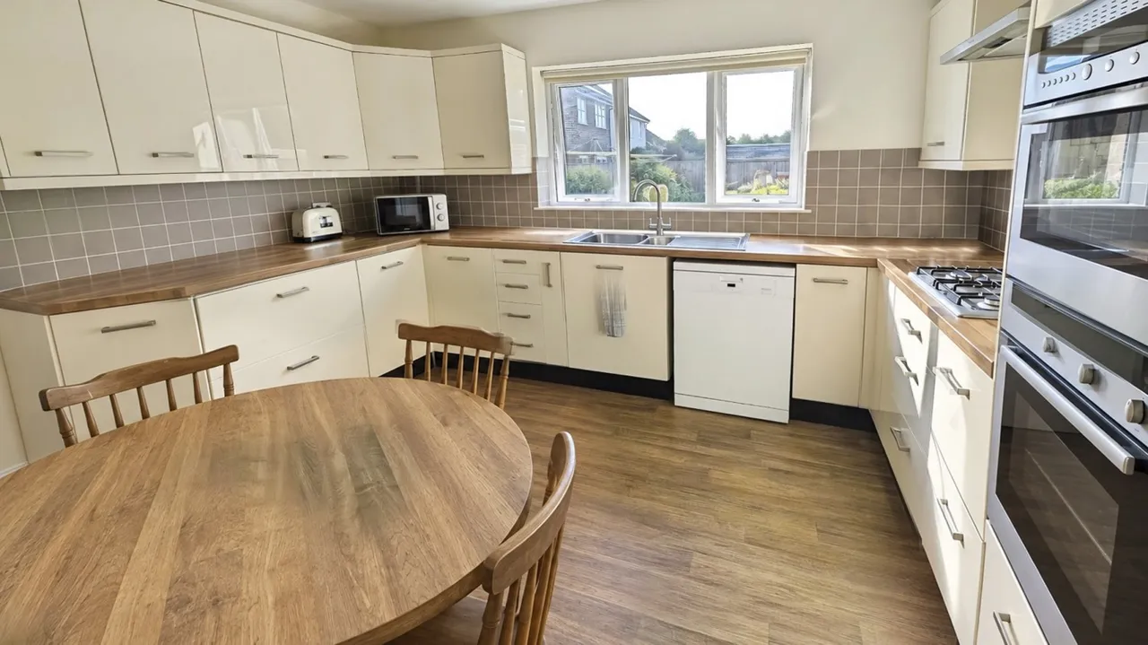 Badgers Close, Bradley Stoke, BS32, photo 4