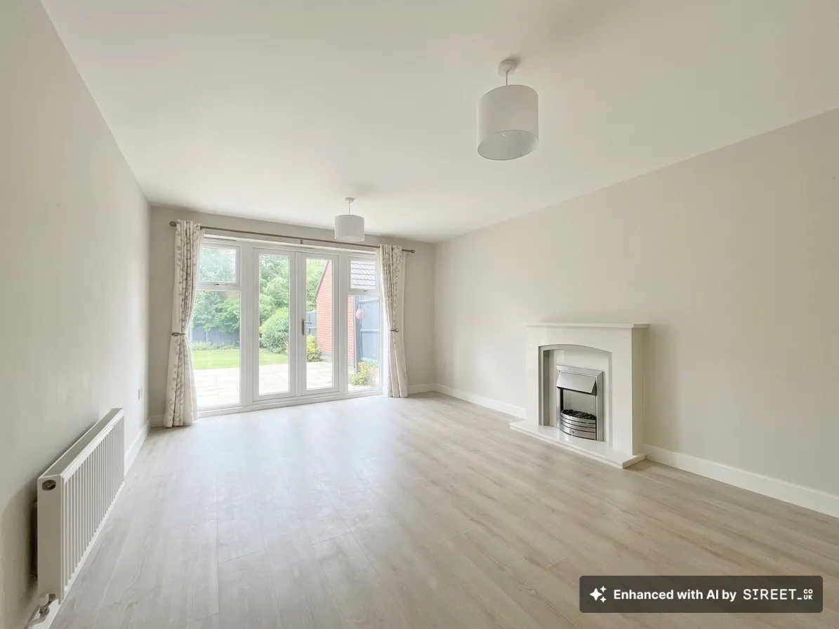 Moat Lane, Woore, CW3, photo 8