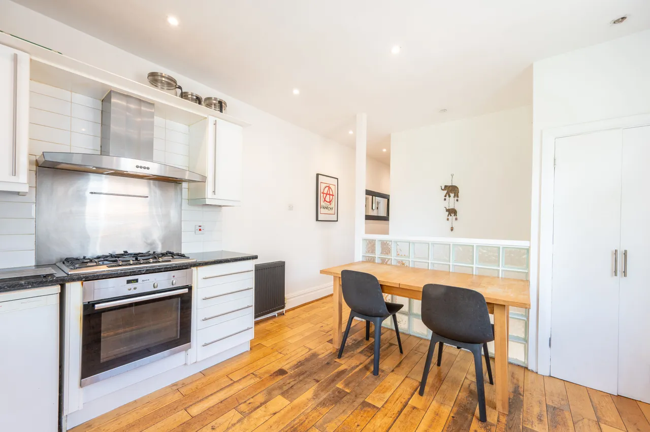 43a Drayton Road, London, photo 12