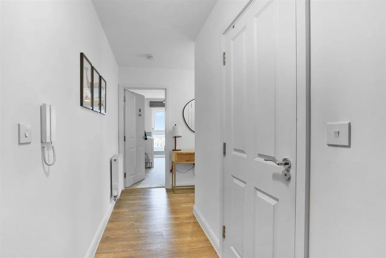 190 London Road, Wallington, SM6 7FW, photo 5