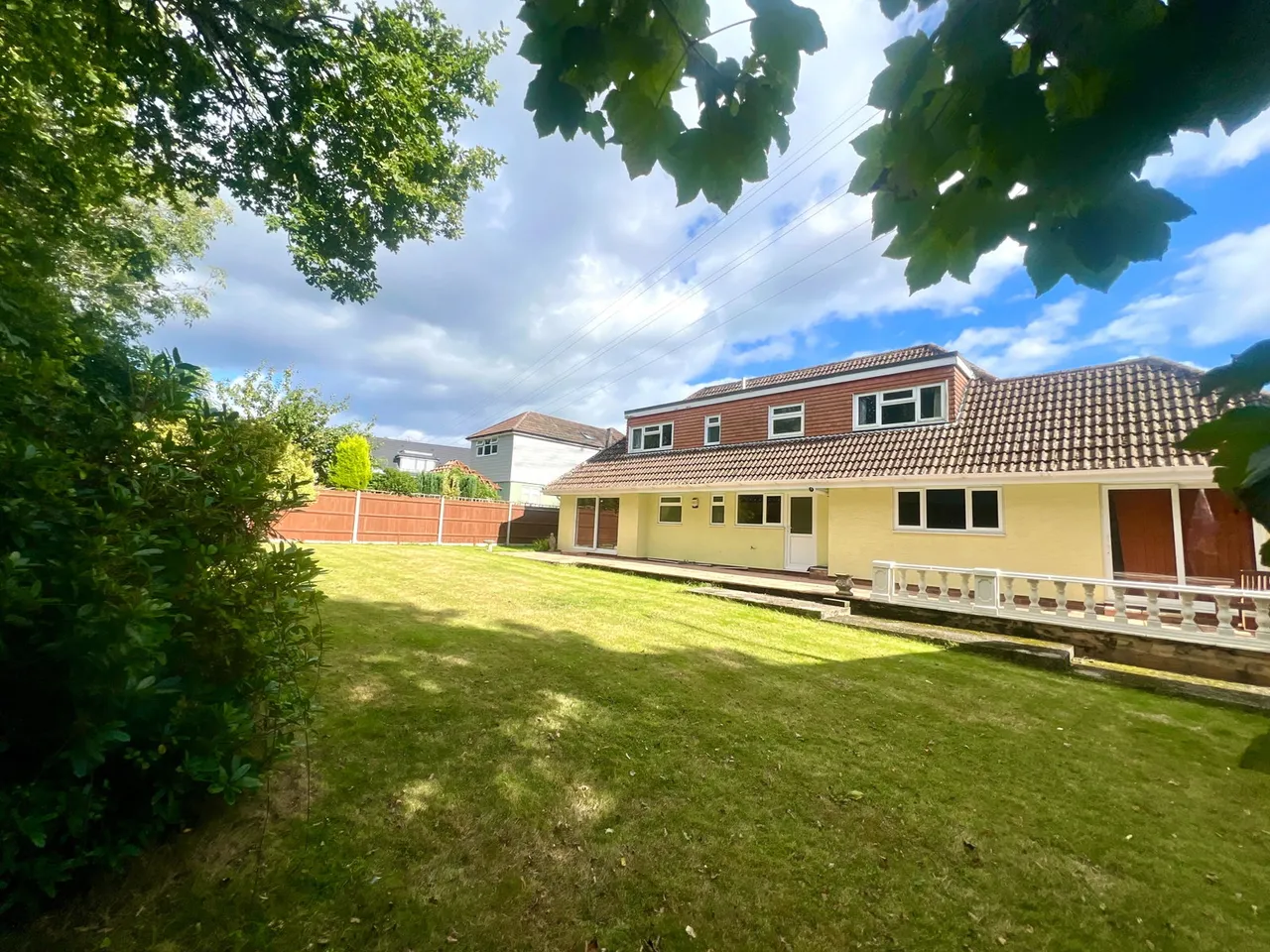 Upton Crescent, Nursling, Southampton, SO16 8AA, photo 2