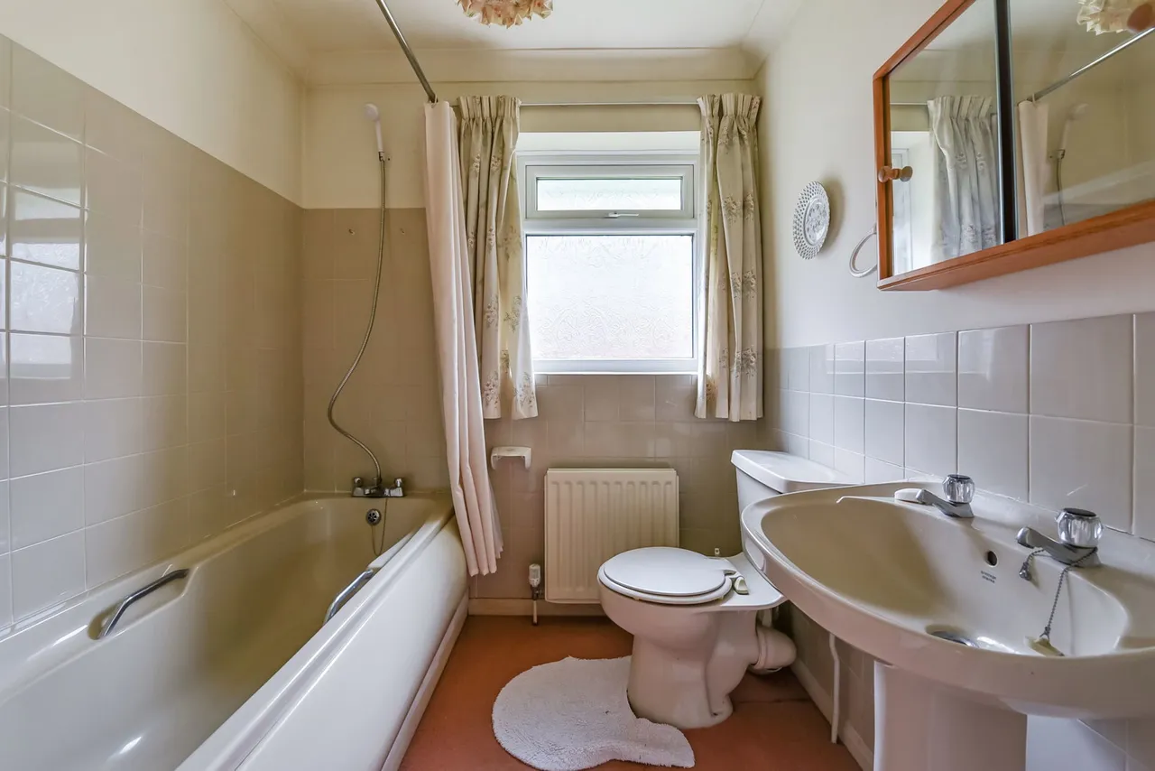 Upton Crescent, Nursling, Southampton, SO16 8AA, photo 8