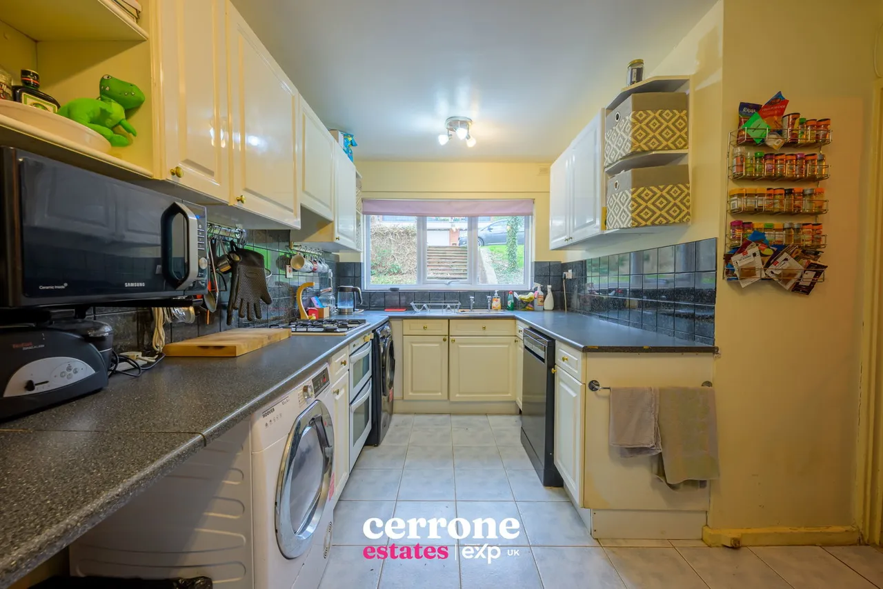 Dowlers Hill Crescent, Greenlands, Redditch, B98 7QZ, photo 5
