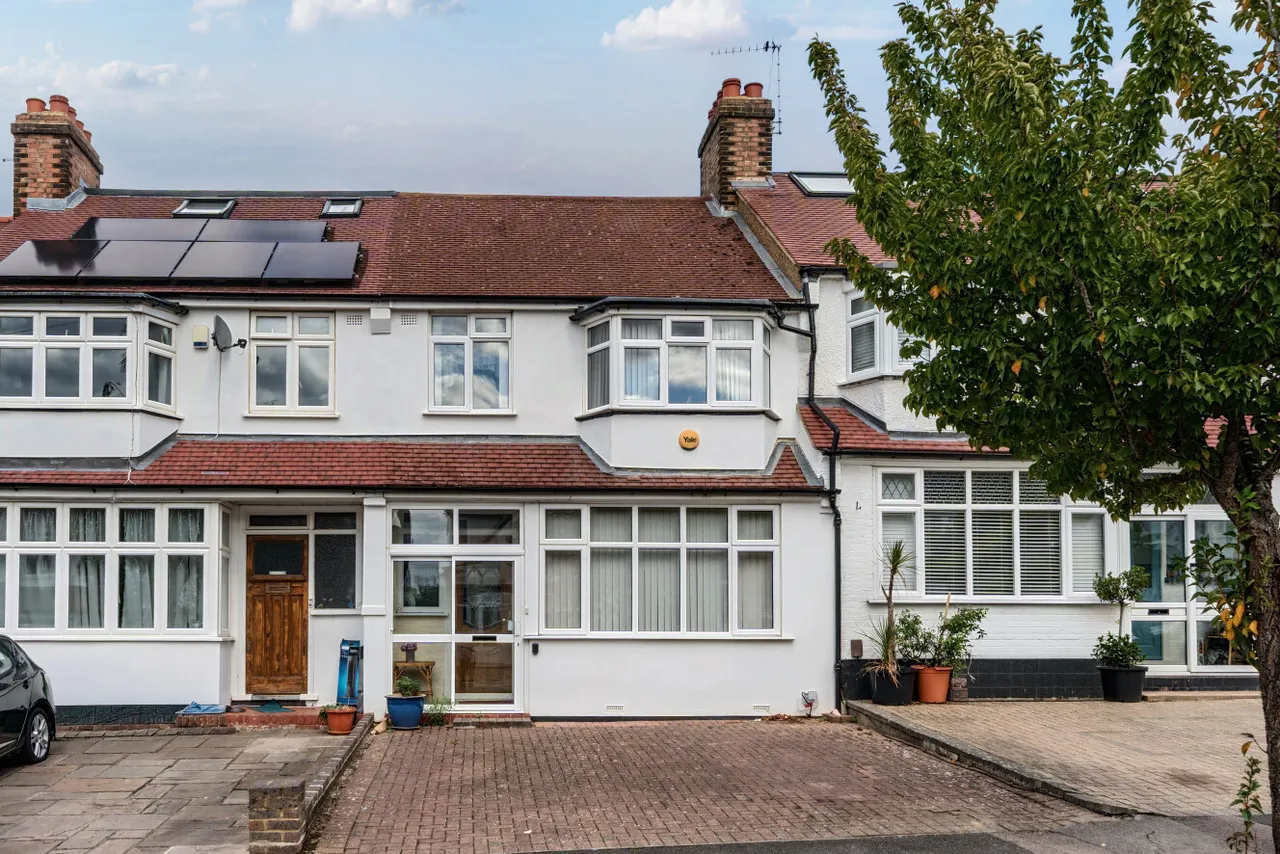 3 bed house for sale, Aylesford Avenue, Beckenham, BR3