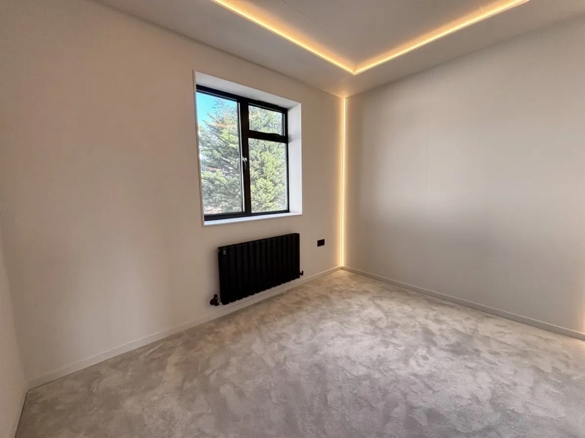 Brookhill Road, EN4, photo 7