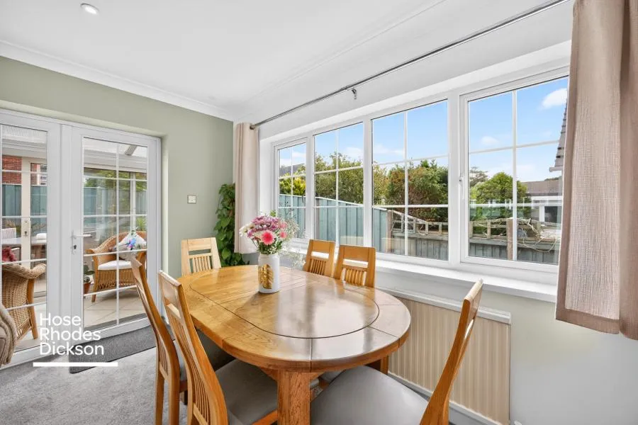 Cliff Way, Sandown, PO36, photo 3