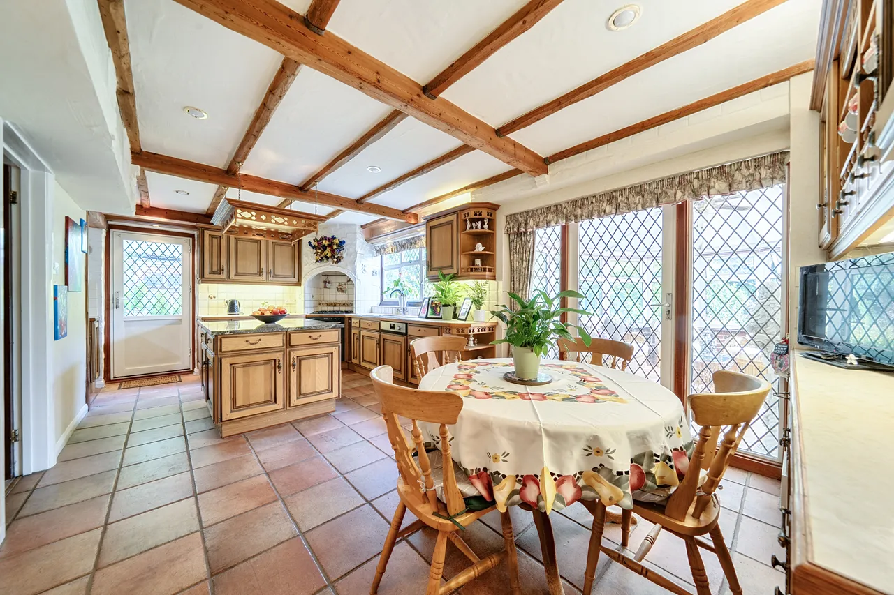 Nyetimber Lane, Pulborough, RH20, photo 8