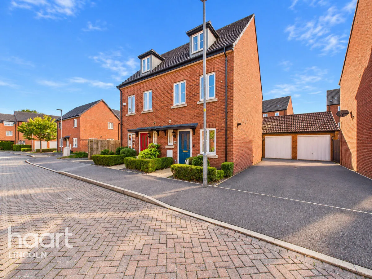 3 bed house for sale, Iris Crescent, Lincoln, LN1