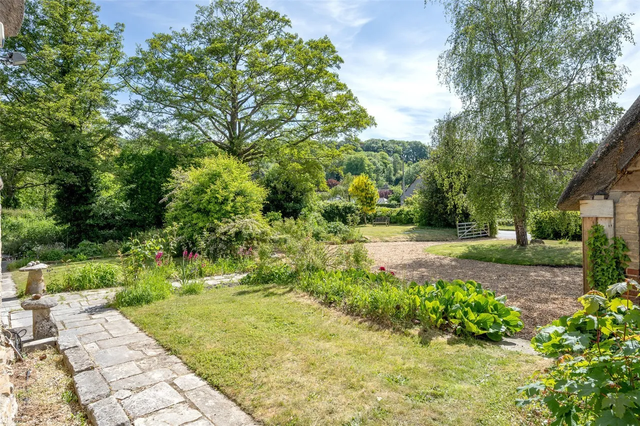 West Street, Winterborne Stickland, DT11, photo 33