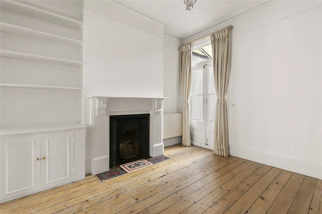 Marney Road, London, SW11, photo 16