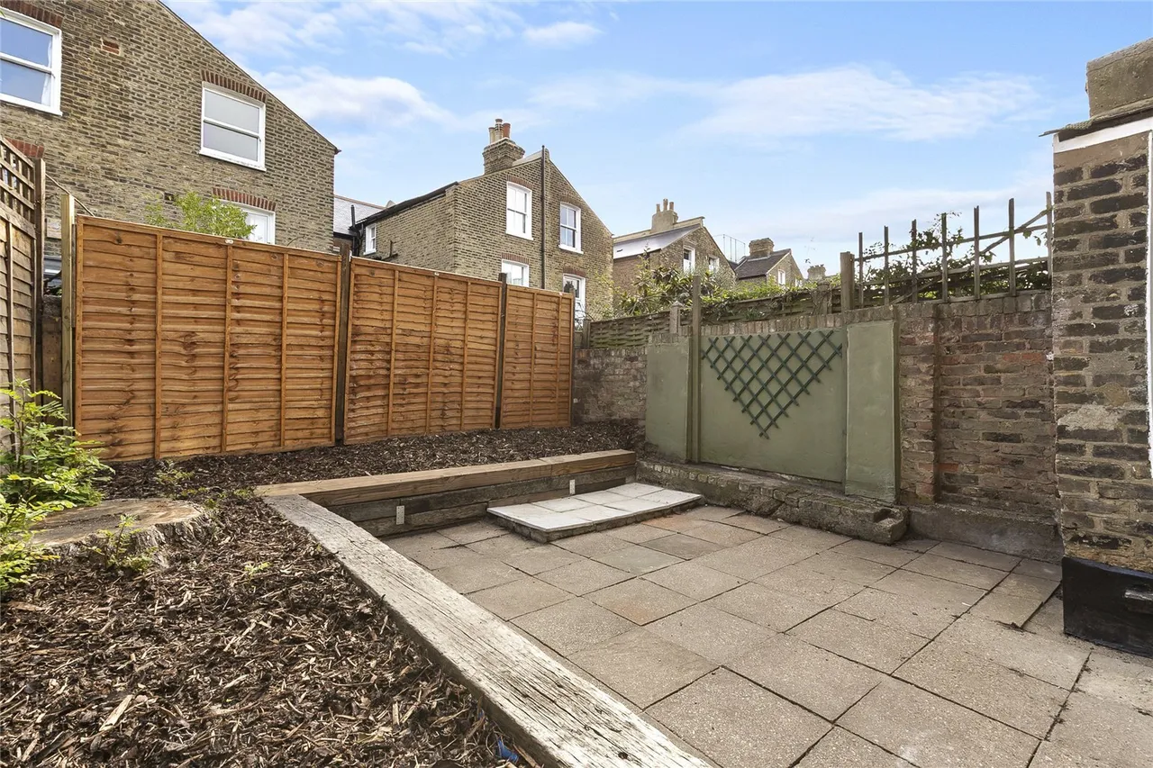 Marney Road, London, SW11, photo 10