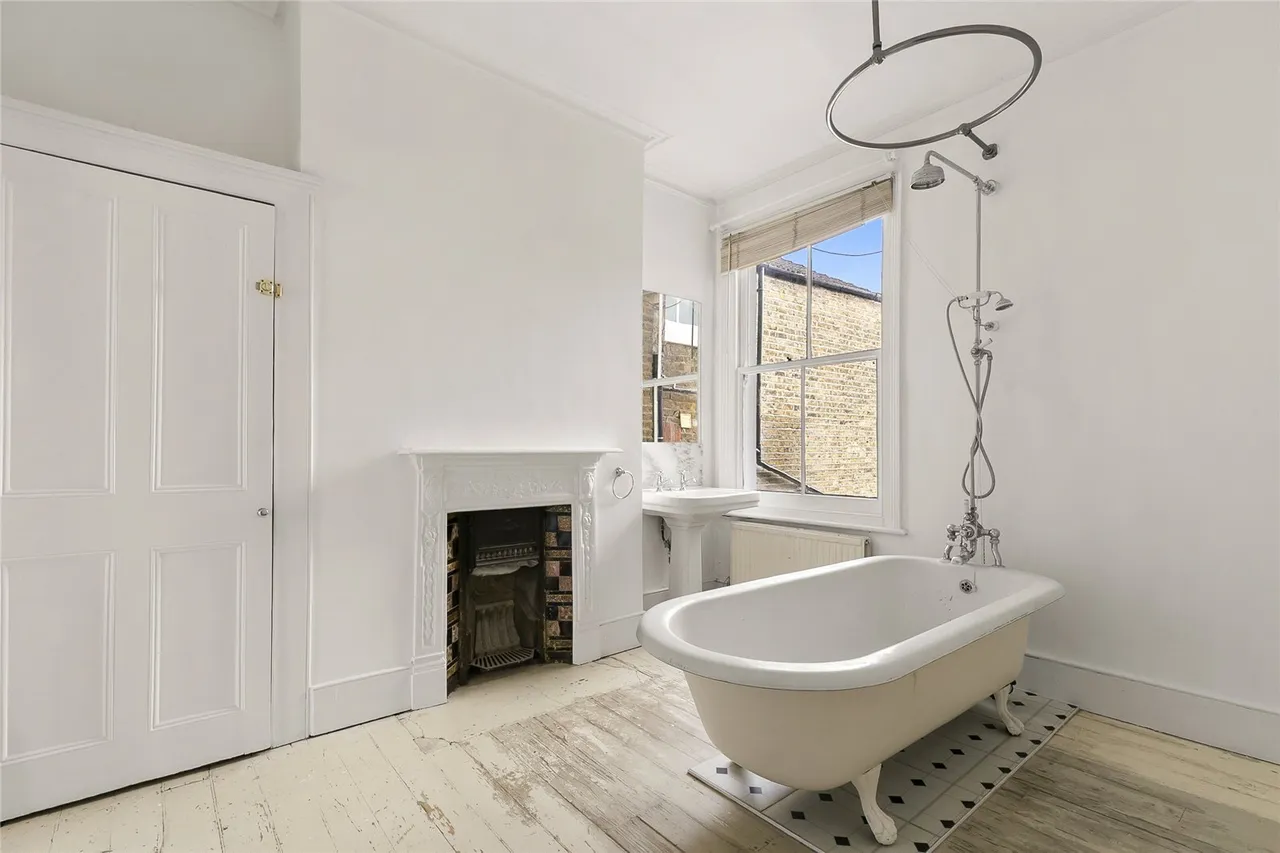Marney Road, London, SW11, photo 5