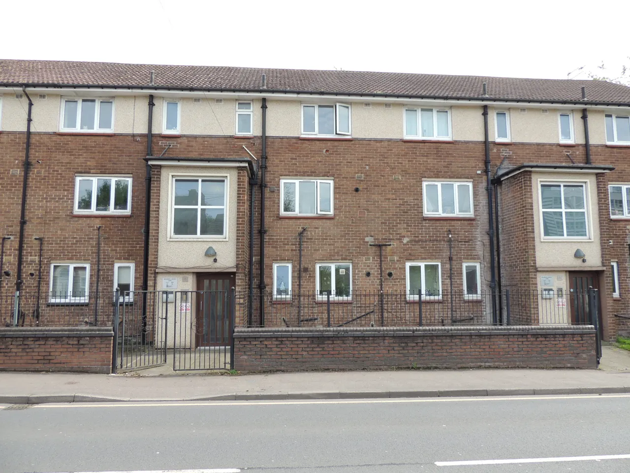 Bramhall Moor Lane, Stockport, SK7, photo 12