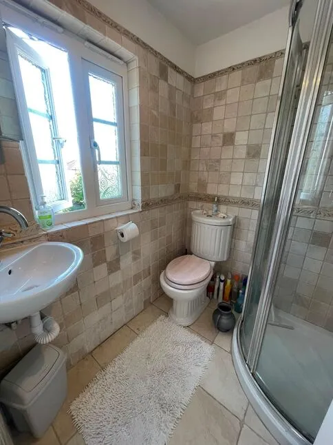 Abbotswood Gardens, Ilford, IG5, photo 2