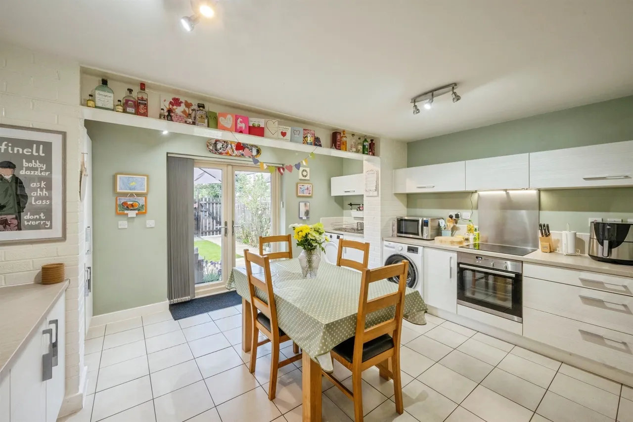 Comelybank Drive, Mexborough, photo 2