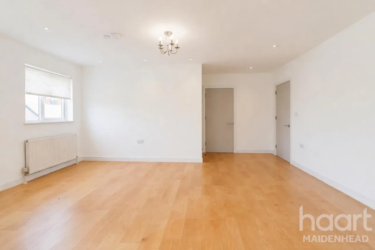 Moorbridge Road, SL6, photo 6