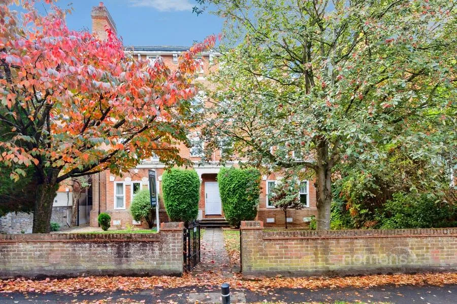 Prospect Place, Windsor, SL4, photo 2