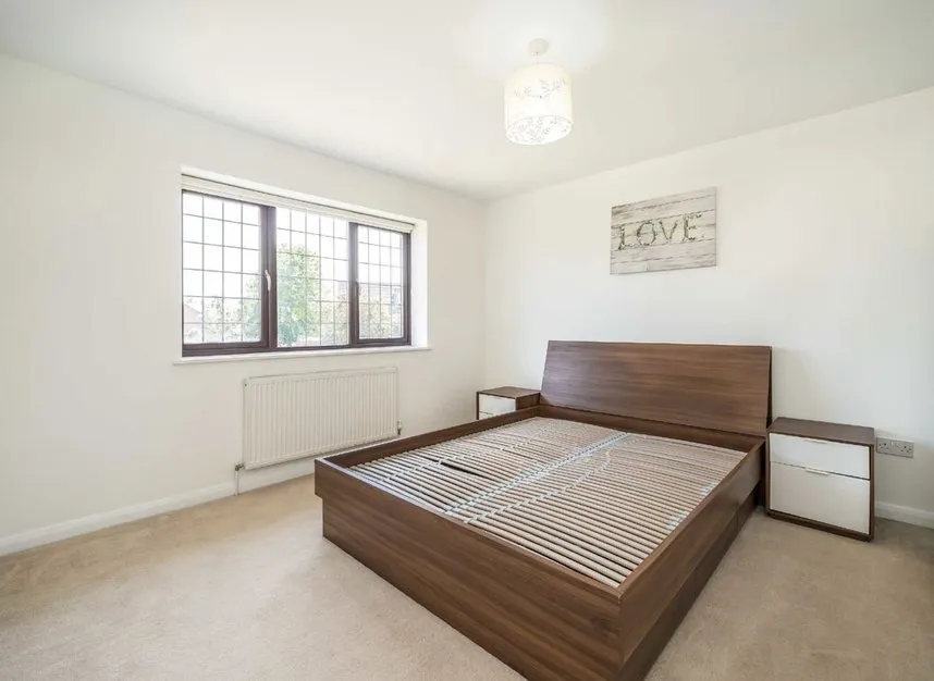 Chestnut Grove, Mitcham, CR4, photo 5