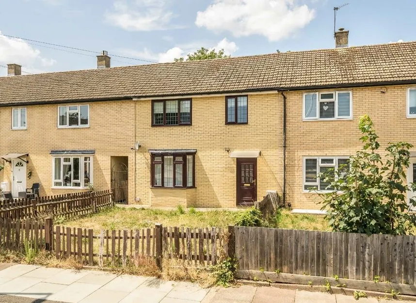 3 bed house for sale — Chestnut Grove, Mitcham, CR4