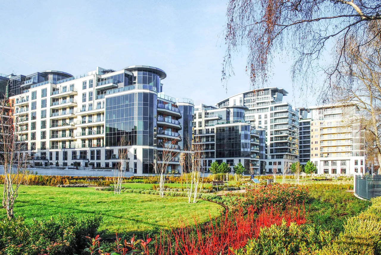 1 bed flat for sale — 33 Octavia House, 213 Townmead Road, London