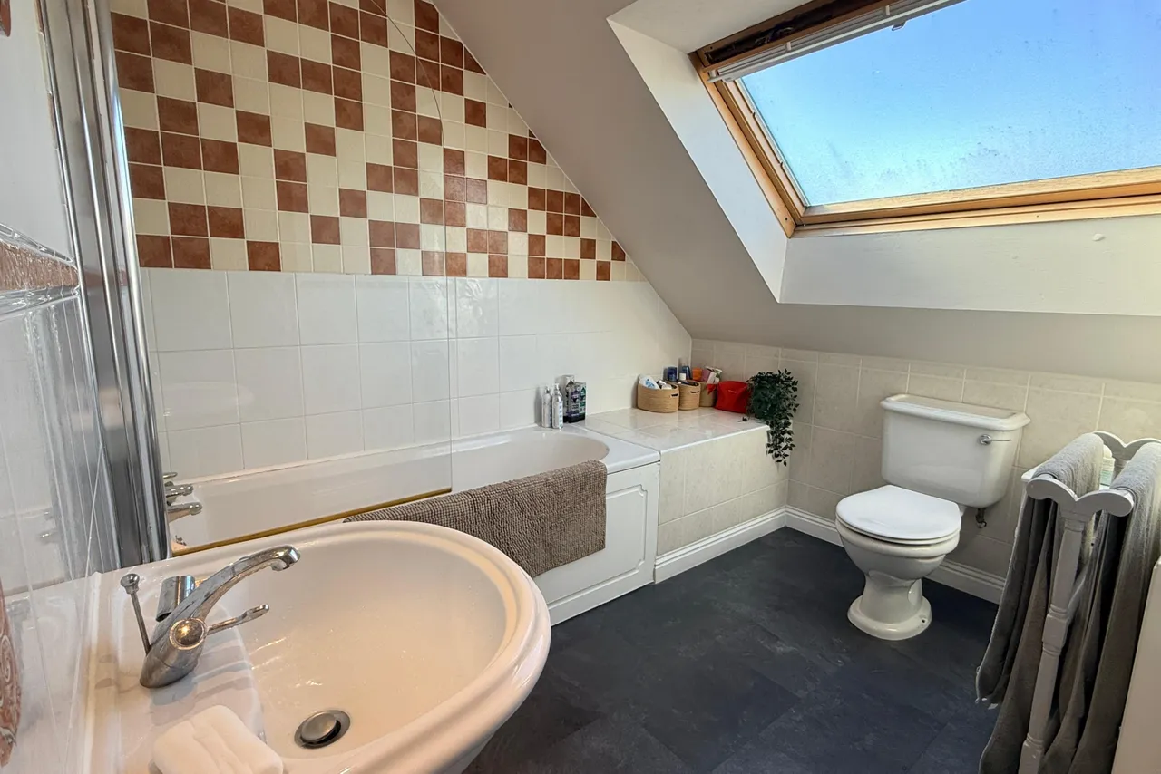 Gorley Road, BH24, photo 13