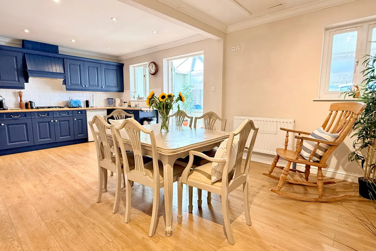 Gorley Road, BH24, photo 2