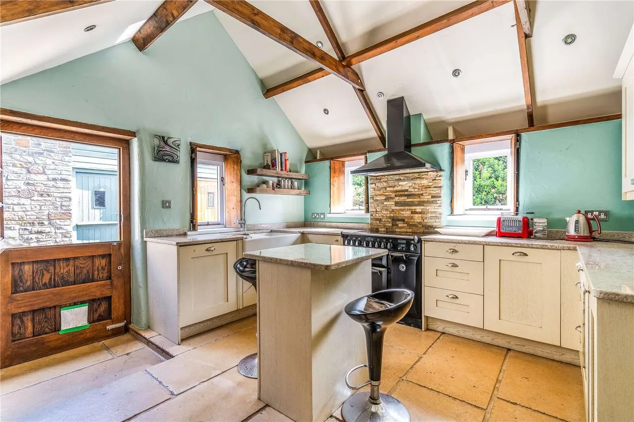 Park Road, Congresbury, North Somerset, BS49 5HJ, photo 5