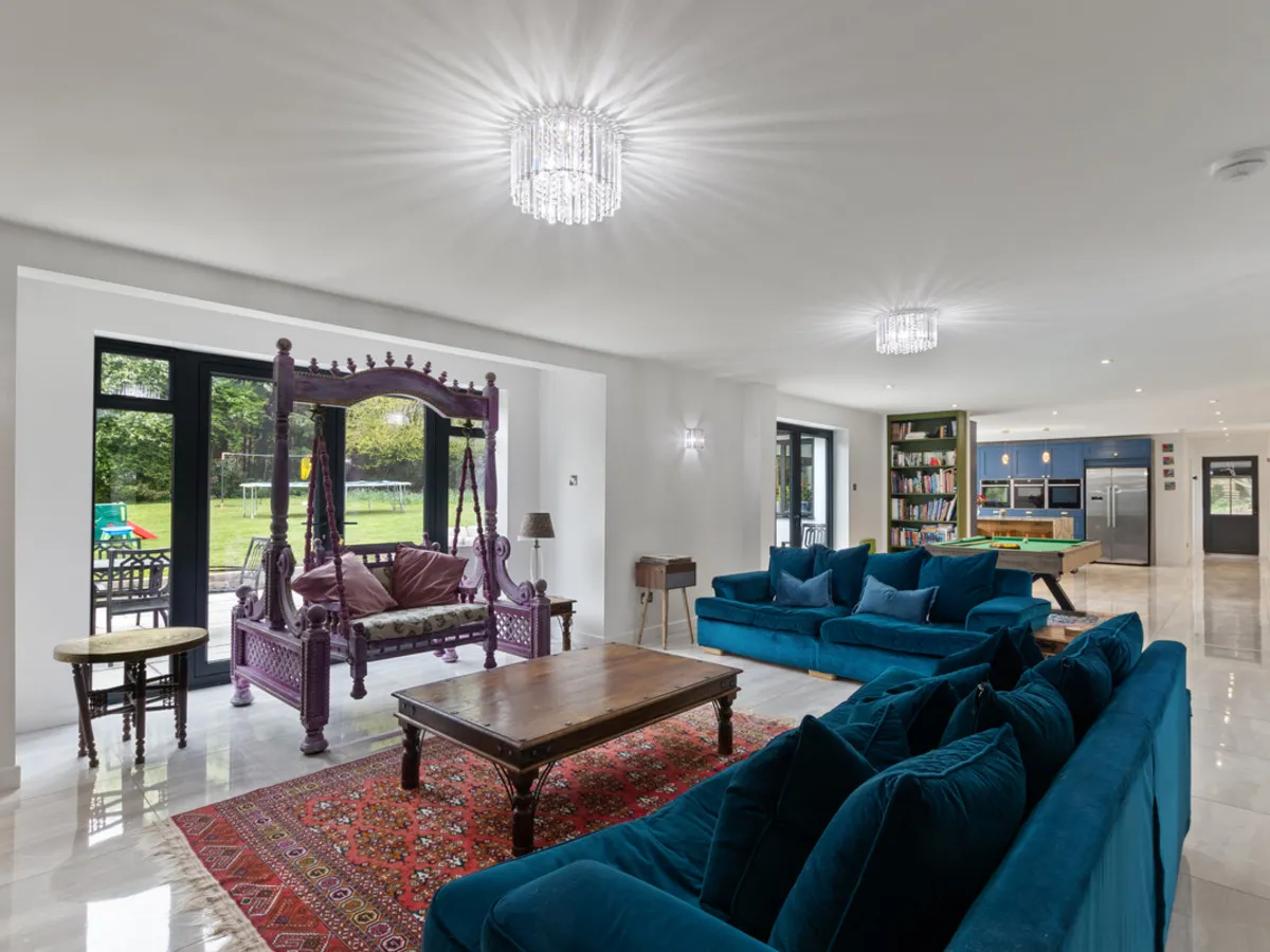 Portsmouth Road, Liphook, GU30, photo 4
